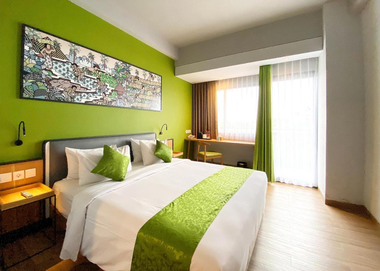 Rv Hotel Gianyar Ubud Extérieur photo