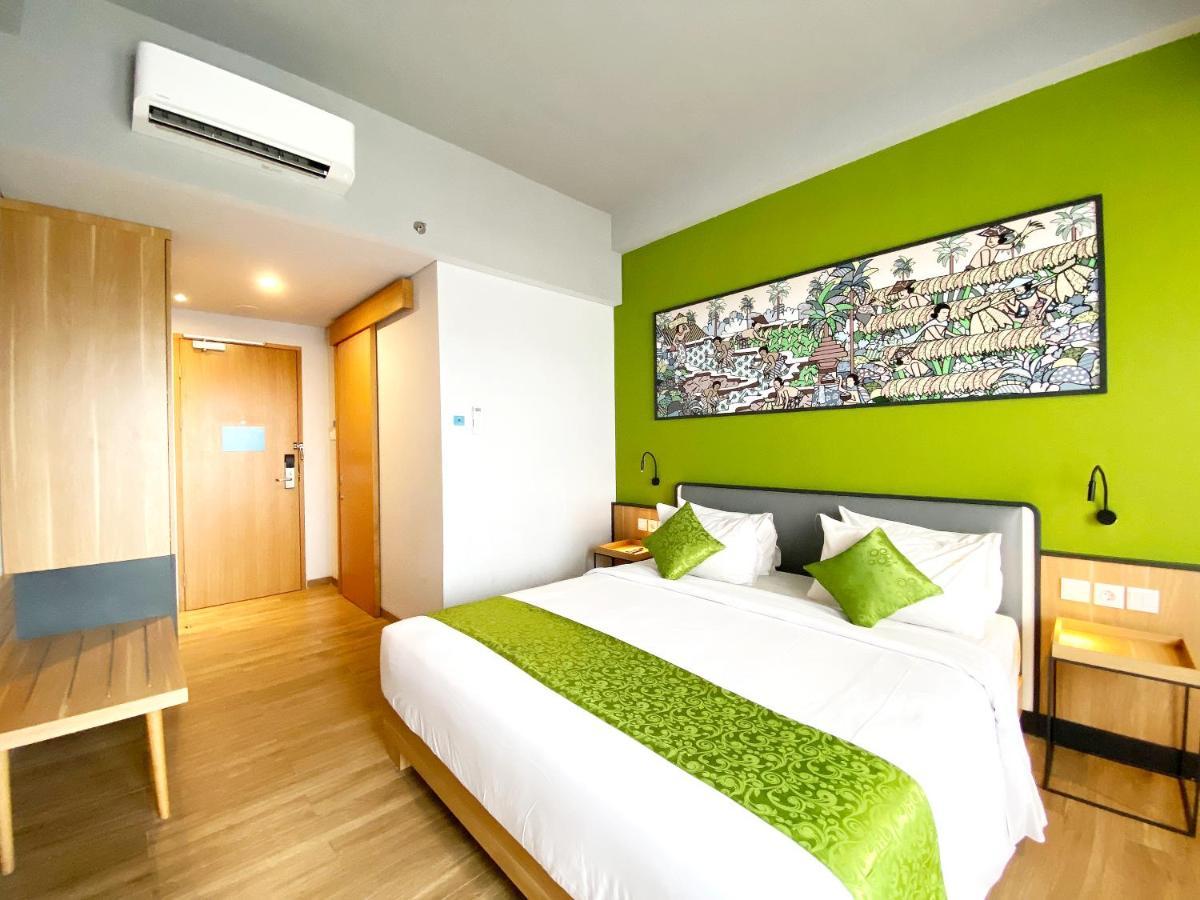 Rv Hotel Gianyar Ubud Extérieur photo